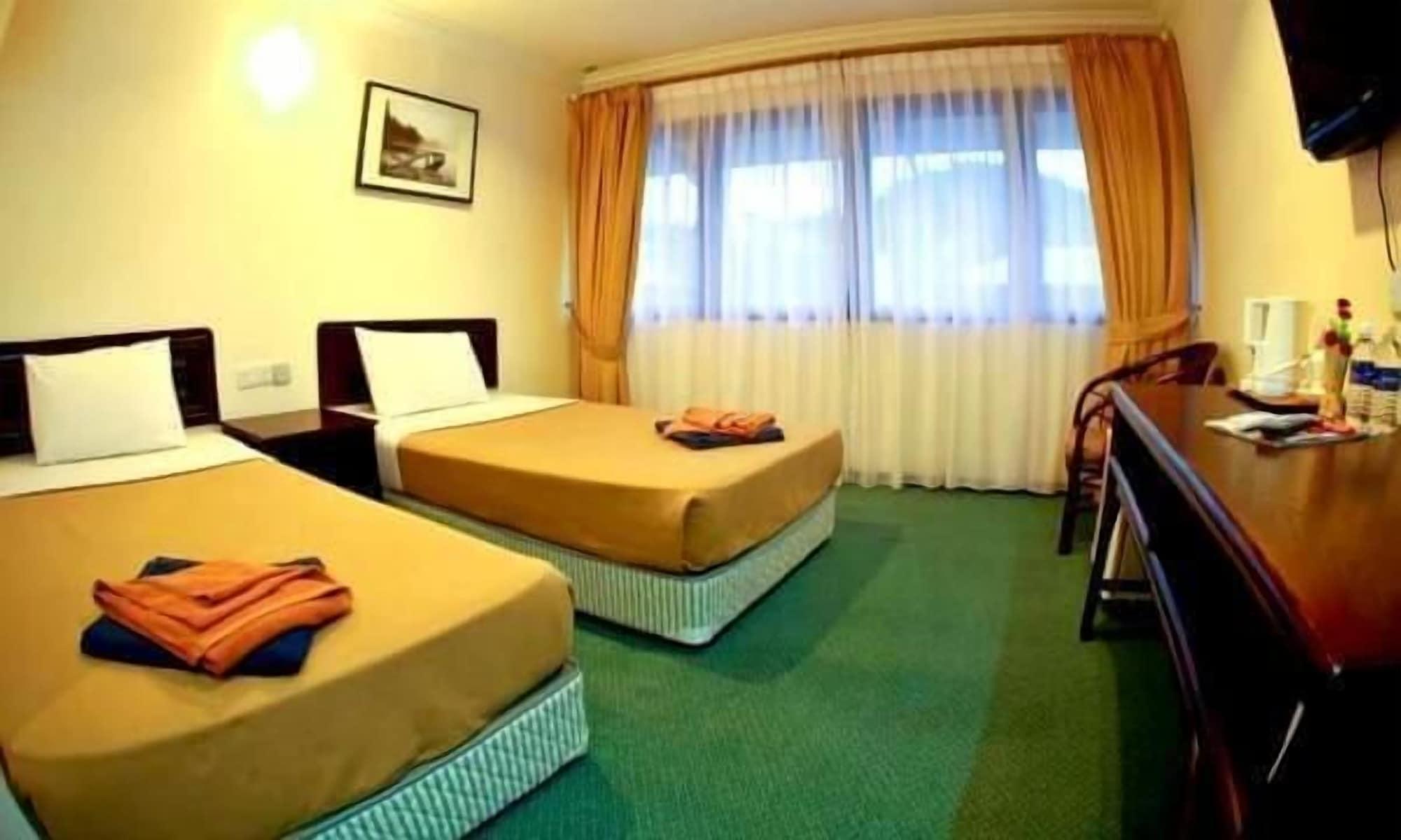 Pangkor Sandy Beach Resort Кампонг-Пасир-Богак Экстерьер фото