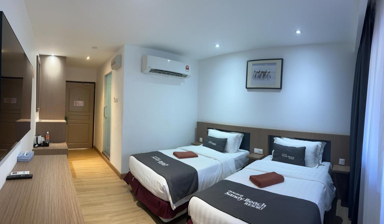 Pangkor Sandy Beach Resort Кампонг-Пасир-Богак Экстерьер фото